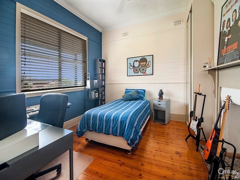 8 Dinora Street, Belmore NSW 2192