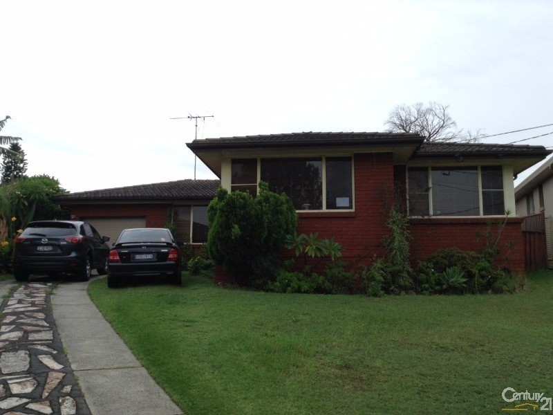 2 Dell Place, Georges Hall NSW 2198