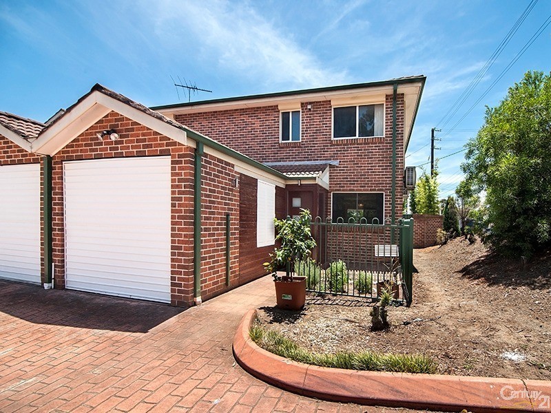 1/2a  Victoria Street, Revesby NSW 2212