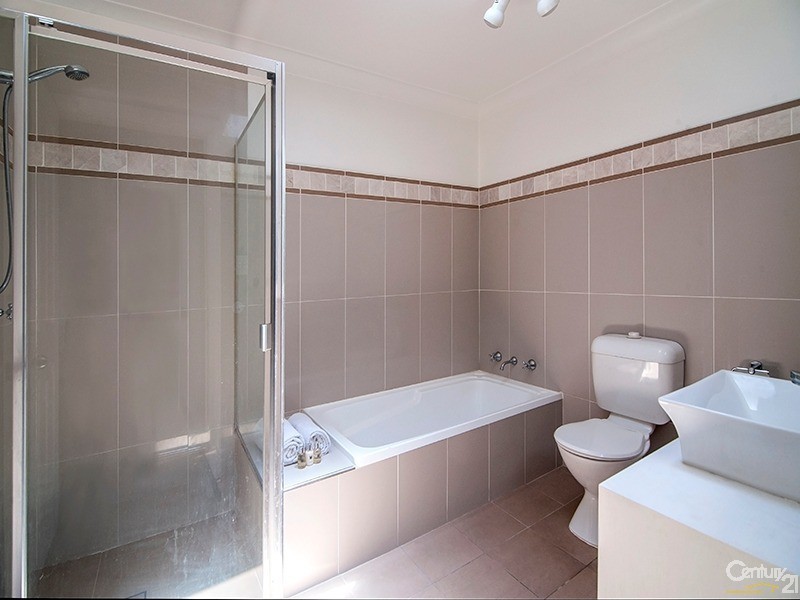 1/2a  Victoria Street, Revesby NSW 2212