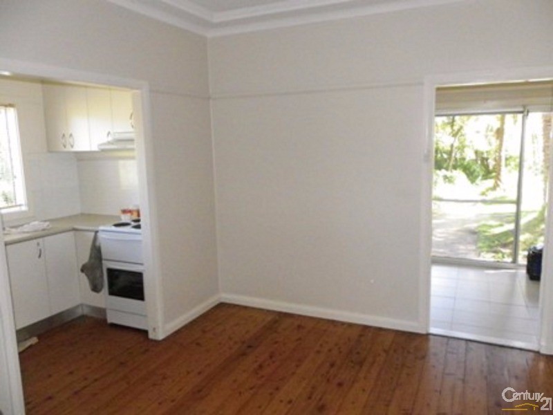 37 Monie Ave, East Hills NSW 2213