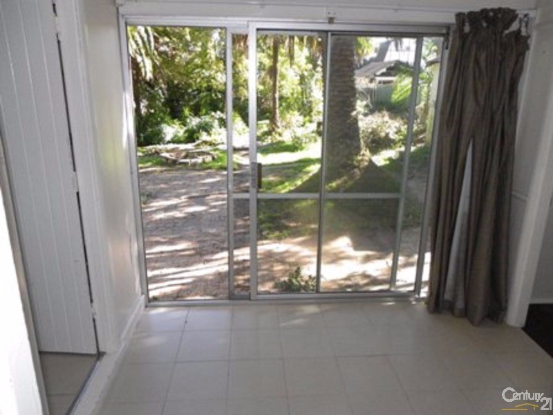 37 Monie Ave, East Hills NSW 2213