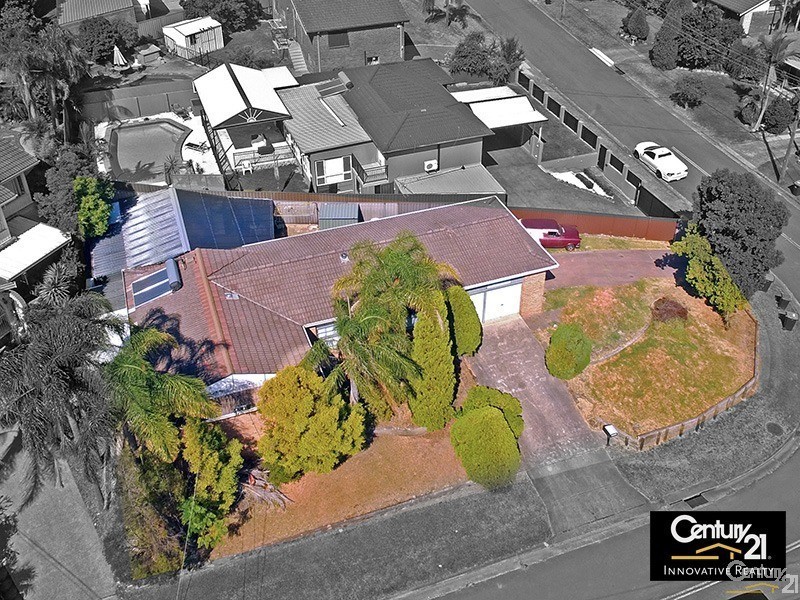 19 Gal Crescent, Moorebank NSW 2170