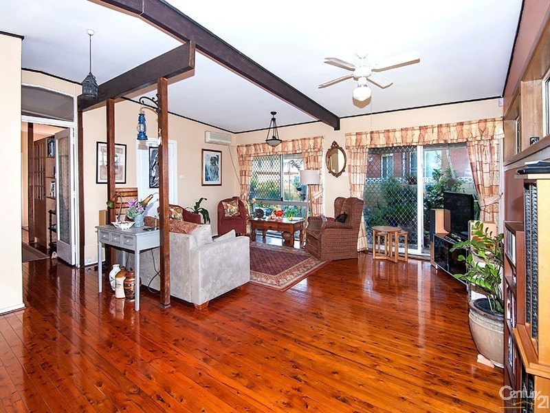 21 Alliance Avenue, Revesby NSW 2212