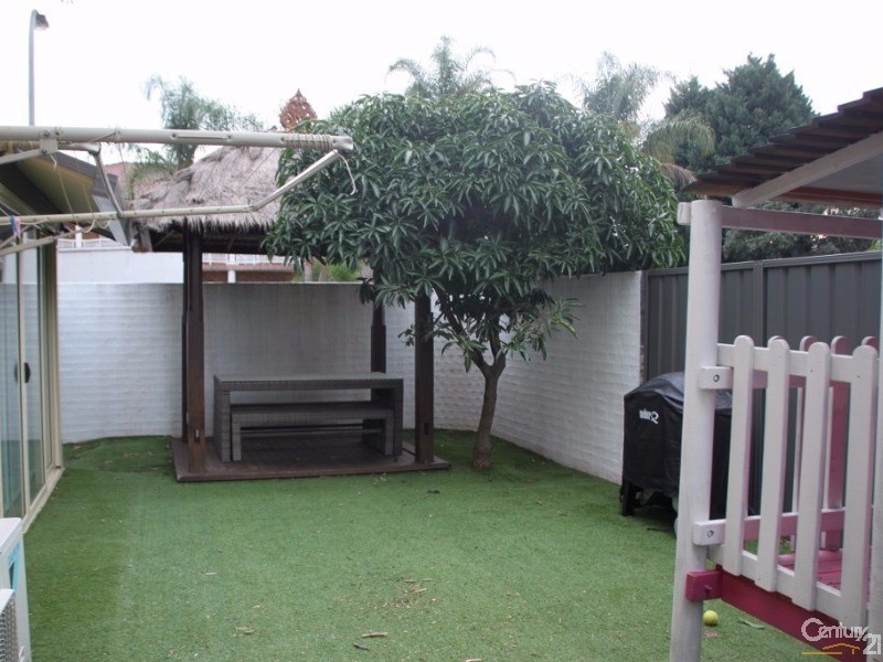 15 Mead Drive, Chipping Norton NSW 2170