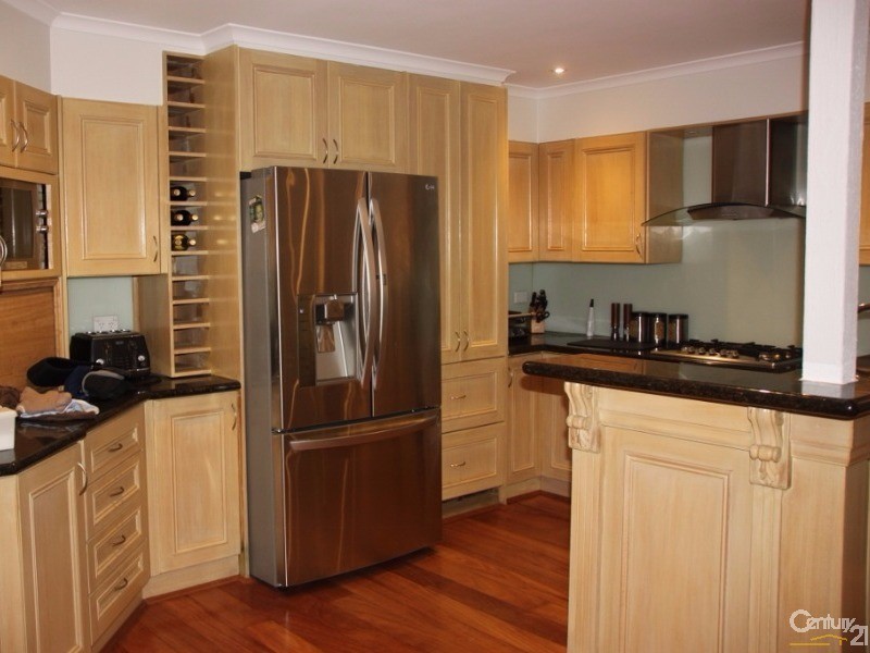 15 Mead Drive, Chipping Norton NSW 2170