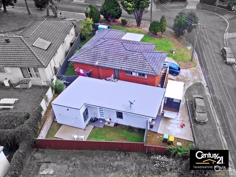 2 Randolph Street, Campbelltown NSW 2560