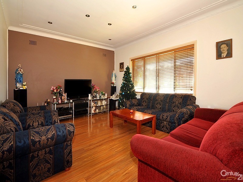 4 Ely Street, Revesby NSW 2212