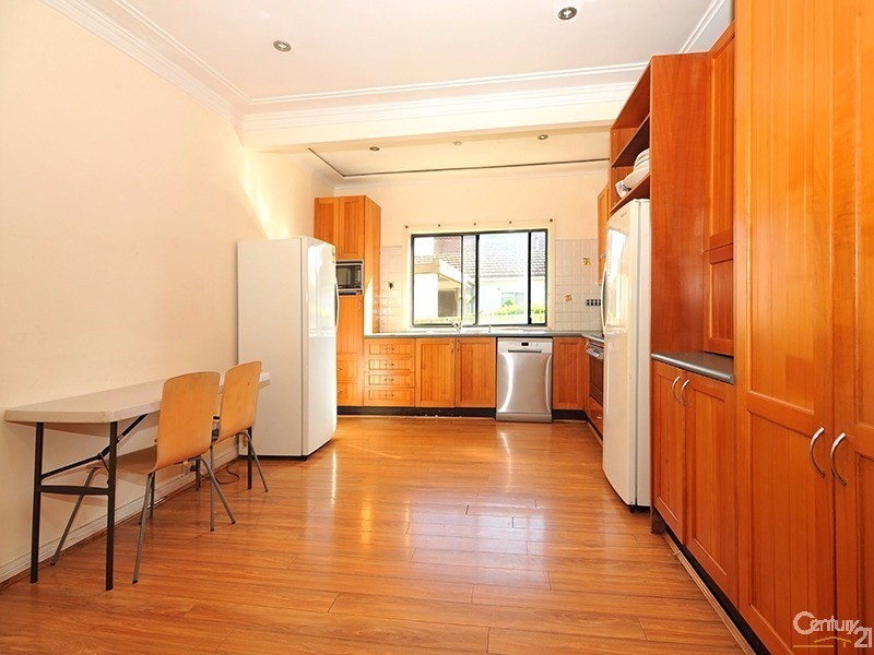 4 Ely Street, Revesby NSW 2212