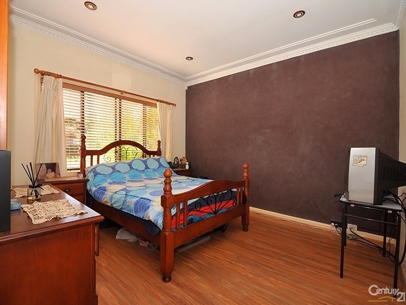 4 Ely Street, Revesby NSW 2212