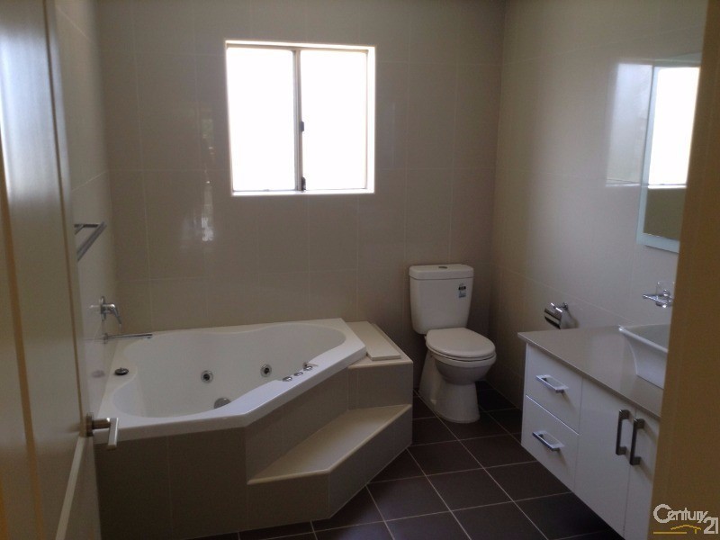 3 English Street, Revesby NSW 2212