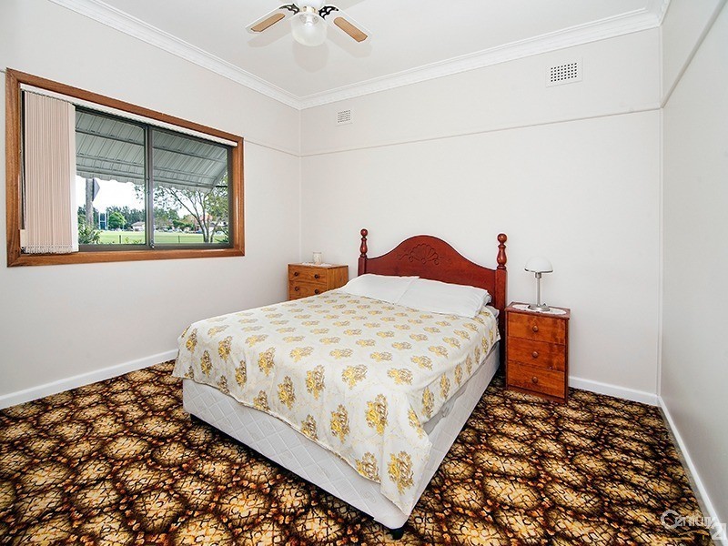 17 Killara Avenue, Panania NSW 2213