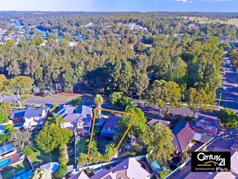 6 Forrest Road, East Hills NSW 2213