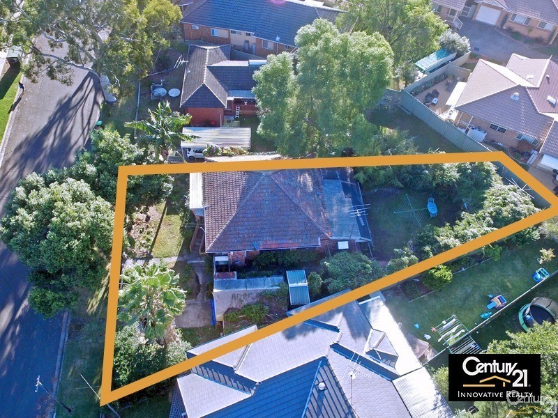 6 Forrest Road, East Hills NSW 2213