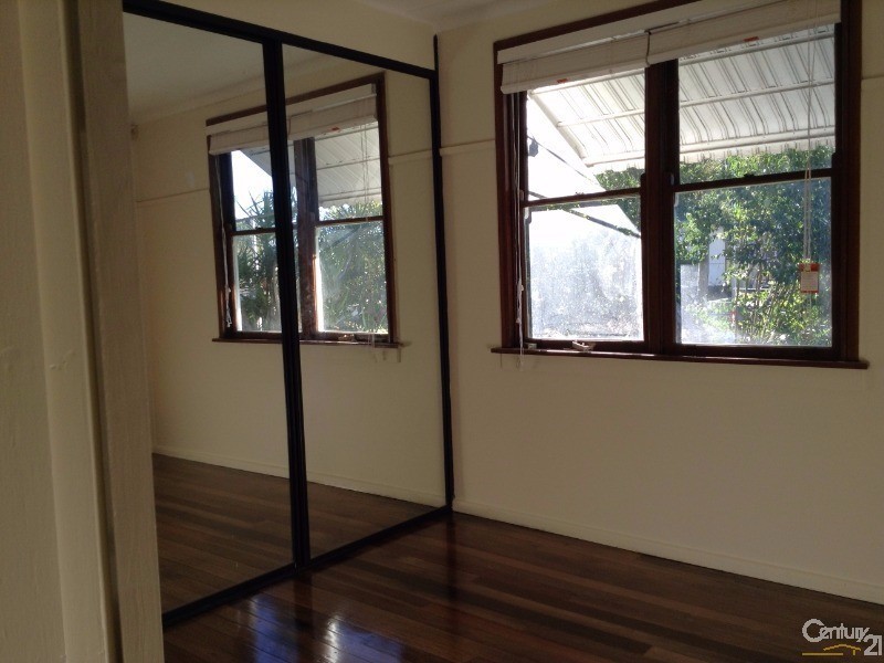 23  Hendy Ave, Panania NSW 2213