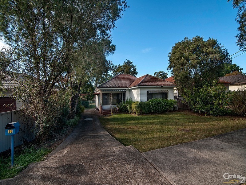 43 Victoria Street, Revesby NSW 2212