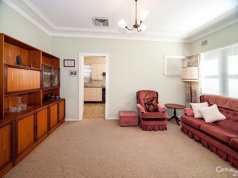 7 Panorama Parade, Panania NSW 2213