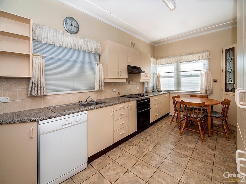 7 Panorama Parade, Panania NSW 2213