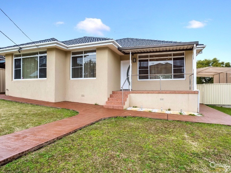 38 Ellesmere Street, Panania NSW 2213