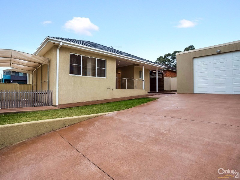 38 Ellesmere Street, Panania NSW 2213