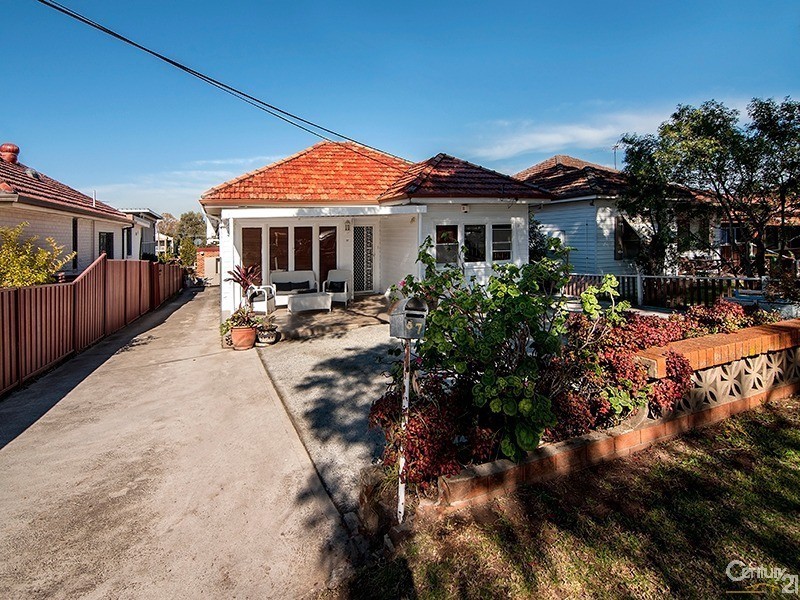 57 Townsend Street, Condell Park NSW 2200