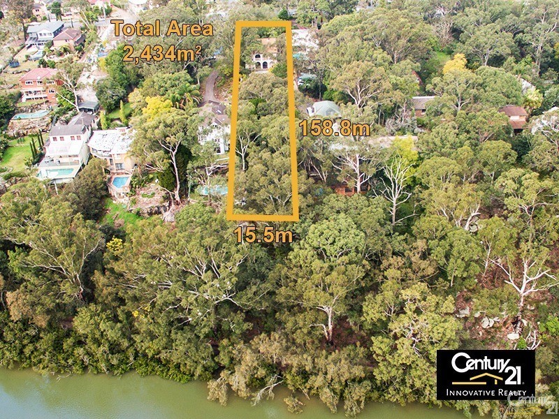 848 Henry Lawson Drive, Picnic Point NSW 2213
