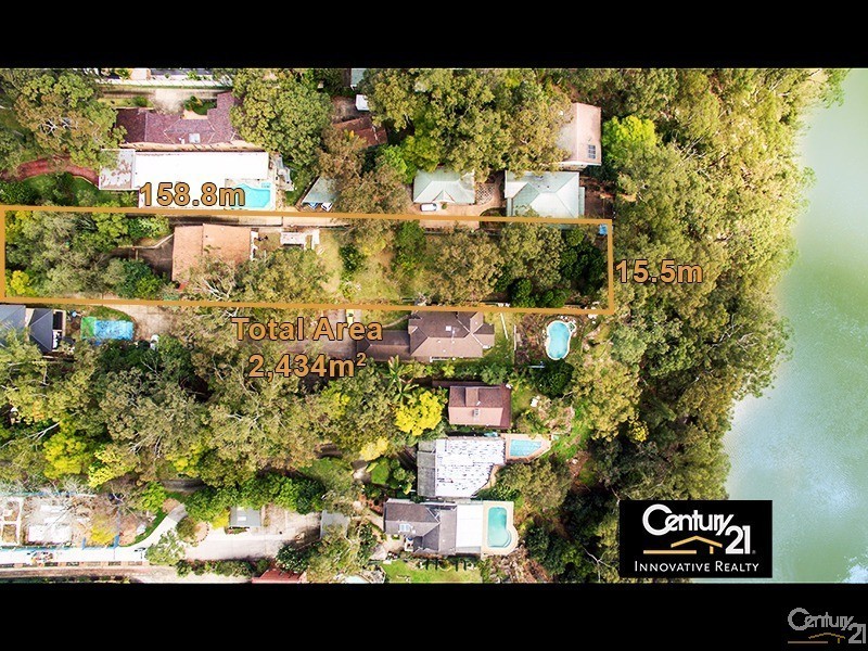 848 Henry Lawson Drive, Picnic Point NSW 2213