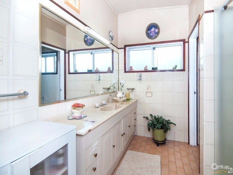 21 Alliance Avenue, Revesby NSW 2212