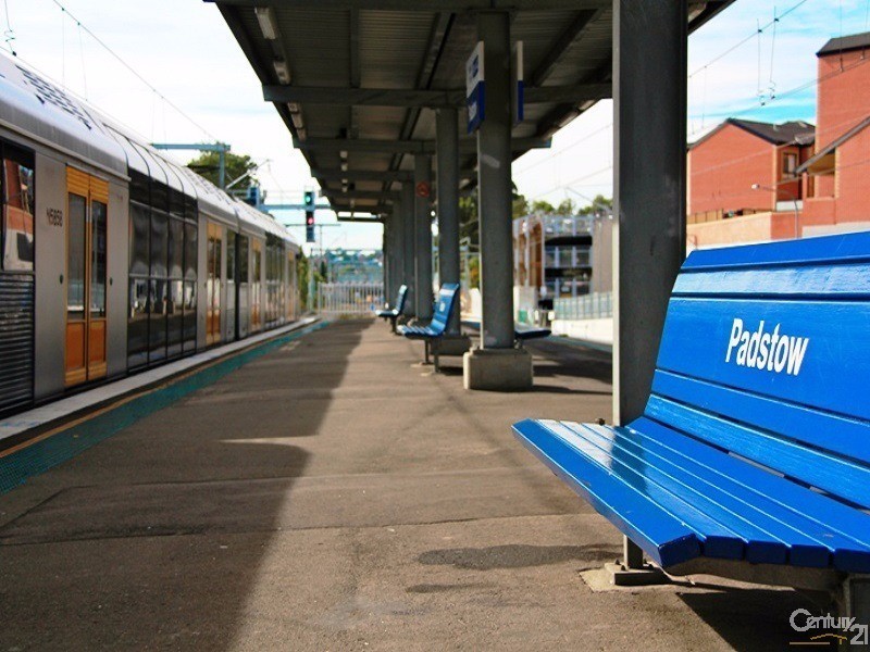 24 Banks Street, Padstow NSW 2211