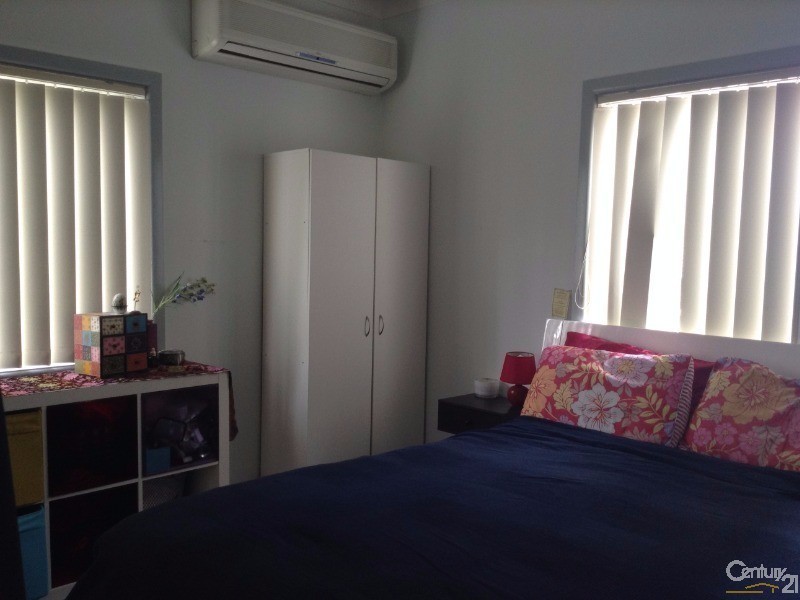 120 Birdwood Road, Georges Hall NSW 2198