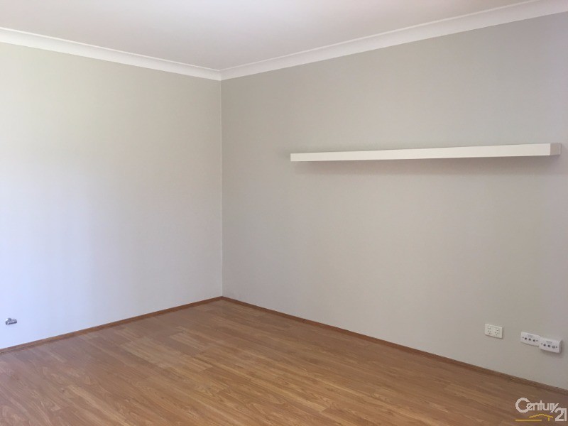 2/6  Lee St, Condell Park NSW 2200