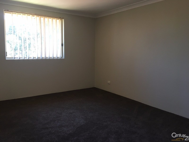 2/6  Lee St, Condell Park NSW 2200