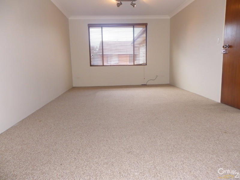 24/8 Hixson Street, Bankstown NSW 2200