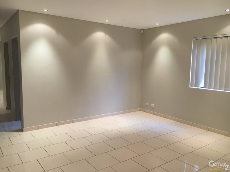 10 Buckley Ave, Revesby NSW 2212