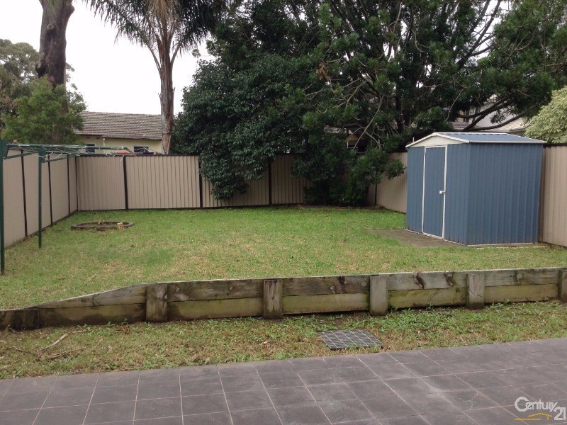 10 Buckley Ave, Revesby NSW 2212