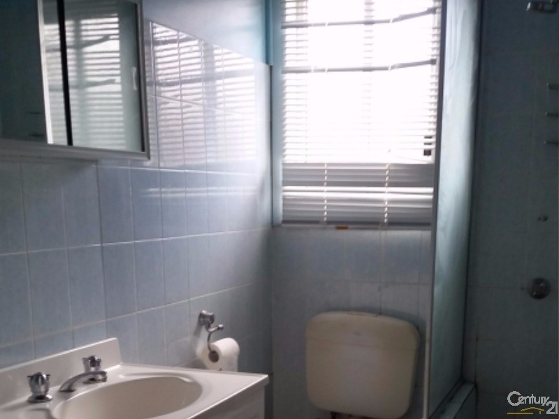 34 Ellis St, Condell Park NSW 2200