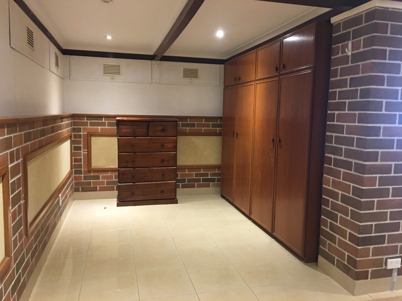 12a Saric Ave, Georges Hall NSW 2198