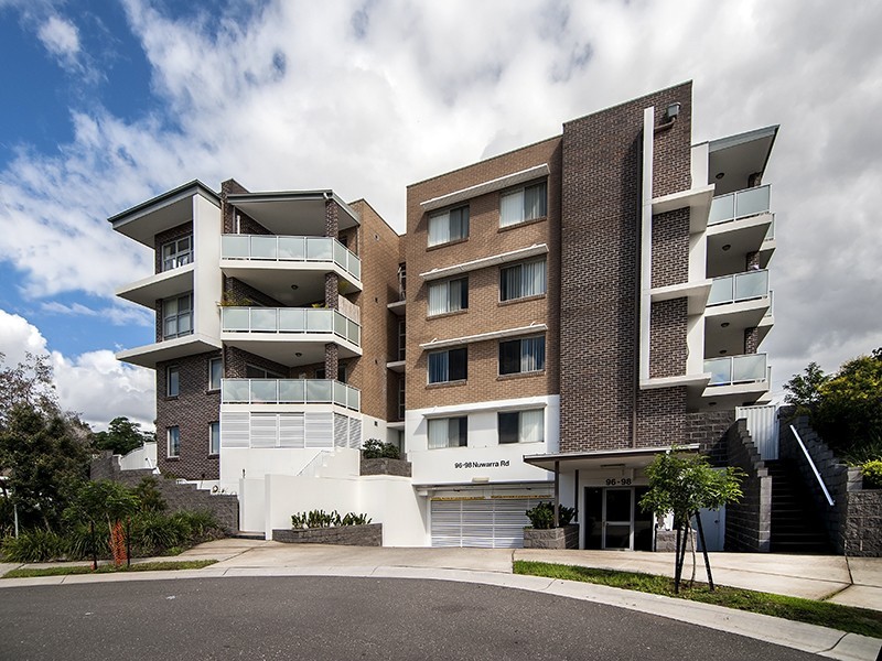 40/96-98 Nuwarra Road, Moorebank NSW 2170