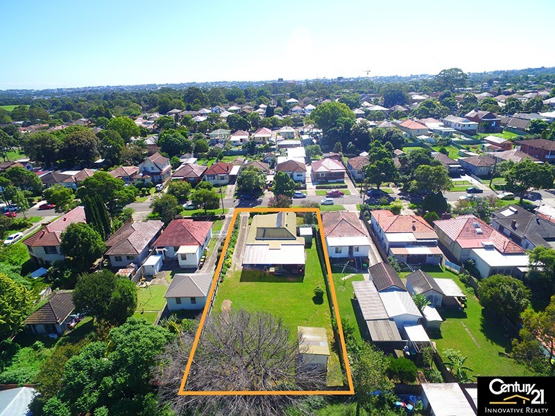 33 Morotai Avenue, Riverwood NSW 2210