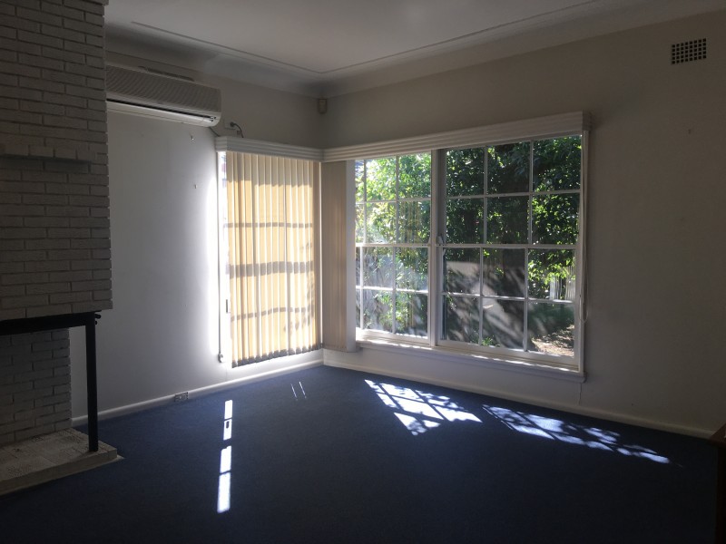 115 Nuwarra Road, Moorebank NSW 2170