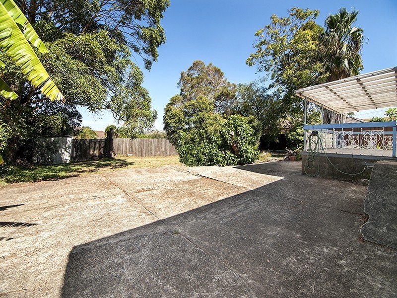 115 Nuwarra Road, Moorebank NSW 2170