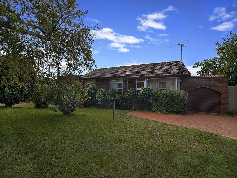 31 Taloma Street, Picnic Point NSW 2213