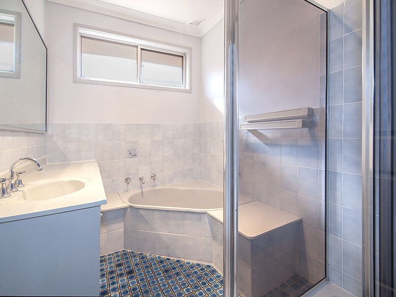 47 Jacaranda Drive, Georges Hall NSW 2198