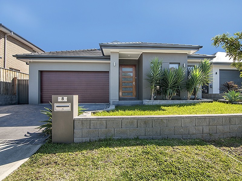 8 Cotter Lane, Moorebank NSW 2170