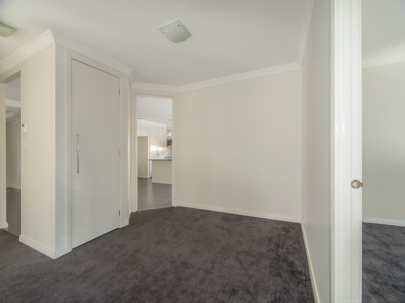 8 Cotter Lane, Moorebank NSW 2170