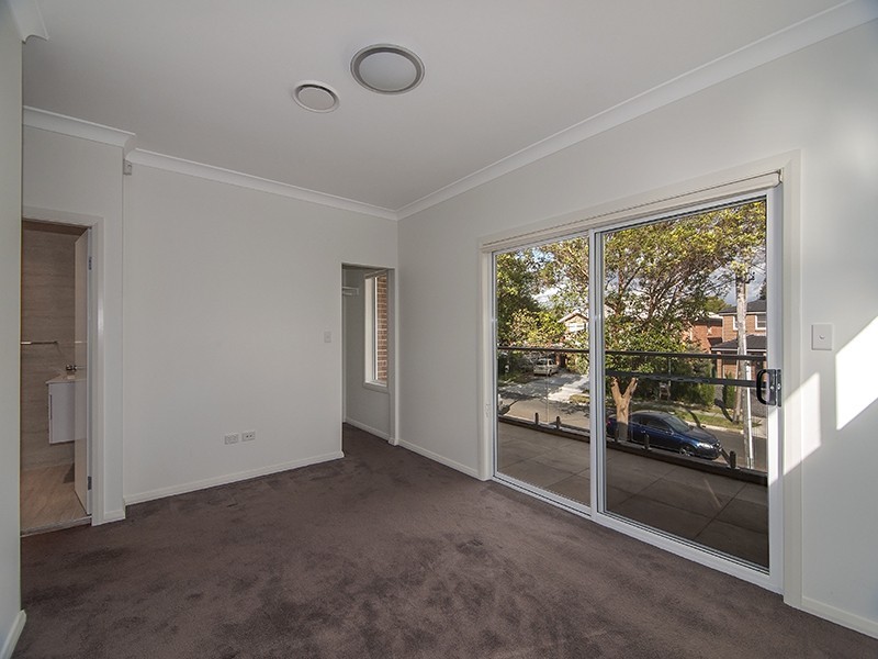 13 Cheatle Street, East Hills NSW 2213