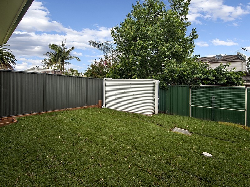 10 Kathleen Parade, Picnic Point NSW 2213