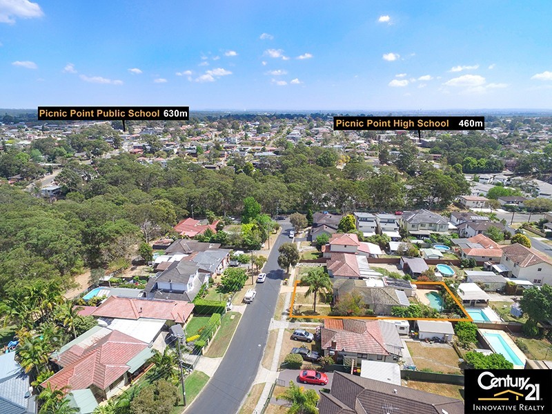 6 Sandakan Road, Revesby Heights NSW 2212