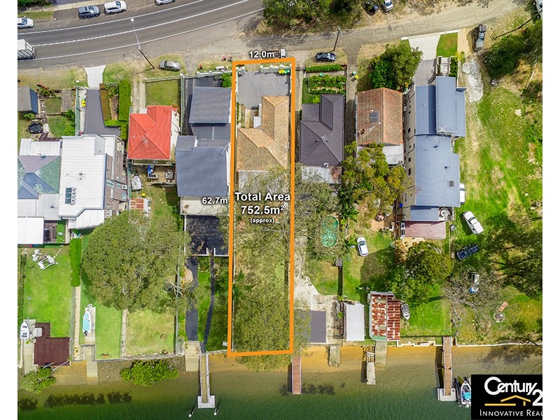 592 Henry Lawson Drive, East Hills NSW 2213