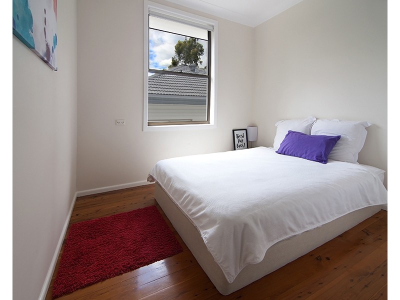 592 Henry Lawson Drive, East Hills NSW 2213